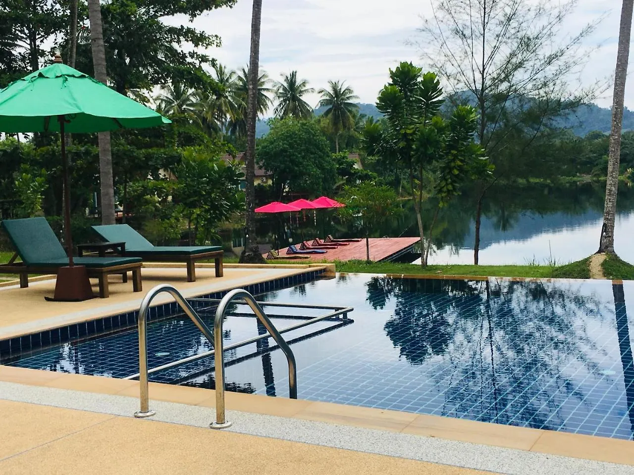 Khao Lak Golden Coconut Hotel Thailand